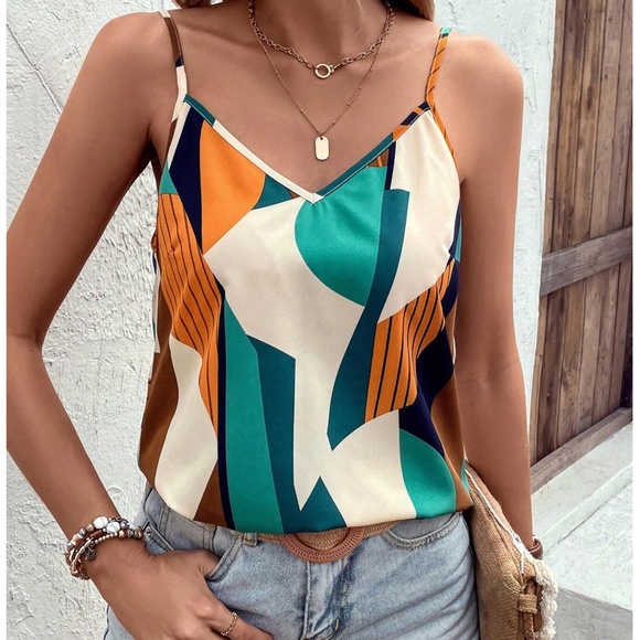 BellanBlue Multicolor Geometric Camisole - Picture 3 of 7